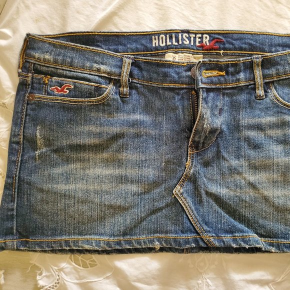 Hollister Mini Skirt - Picture 6 of 7